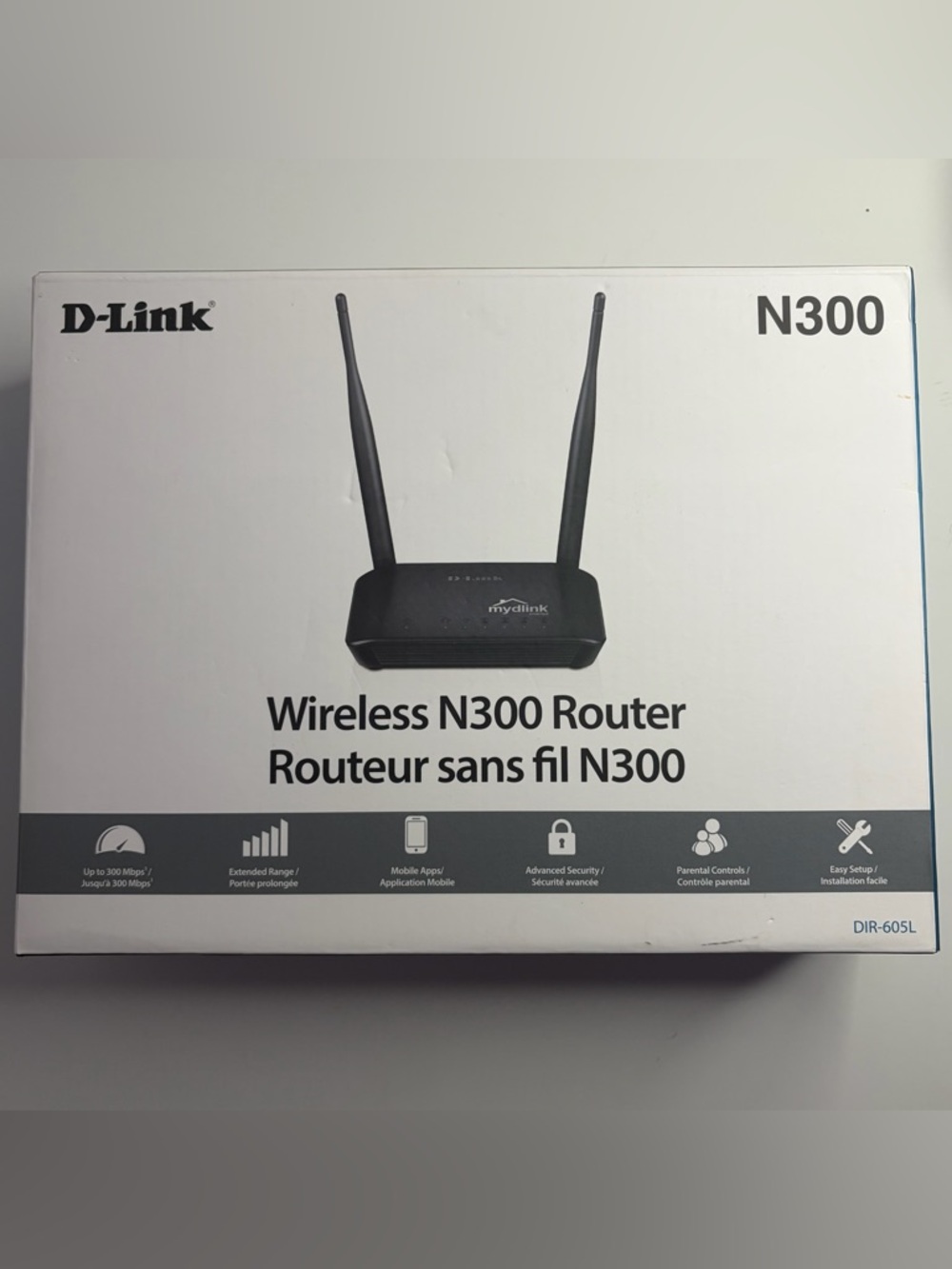 D-Link Wireless N300 Router in Black with Dual Antennas